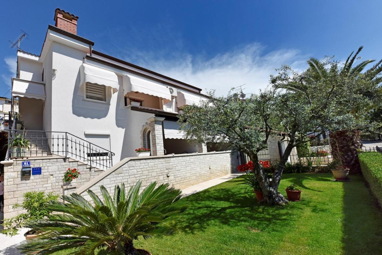 Apartments Lavizatic Пореч Экстерьер фото