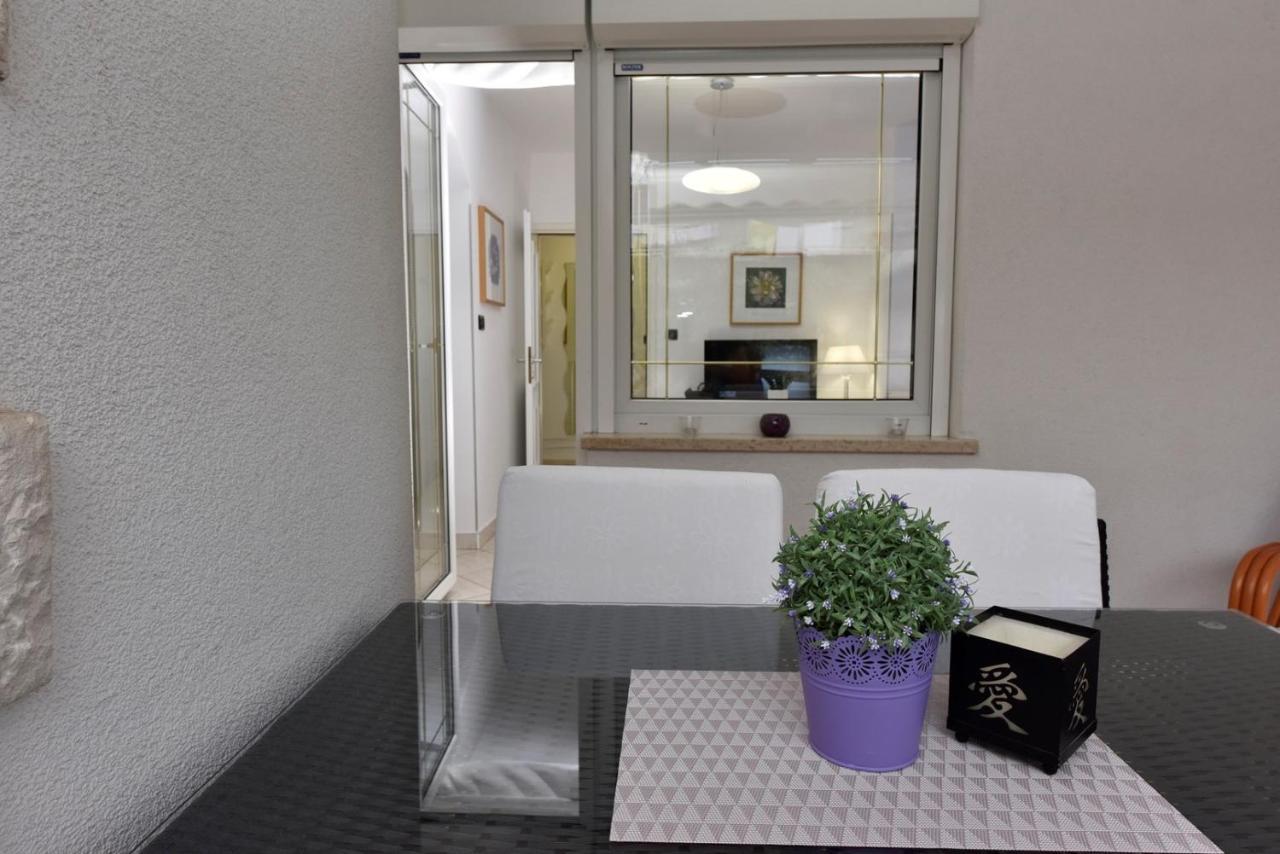 Apartments Lavizatic Пореч Экстерьер фото